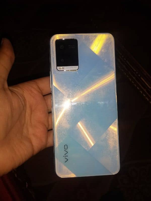 Vivo y21 4/64 10/10 condition 4