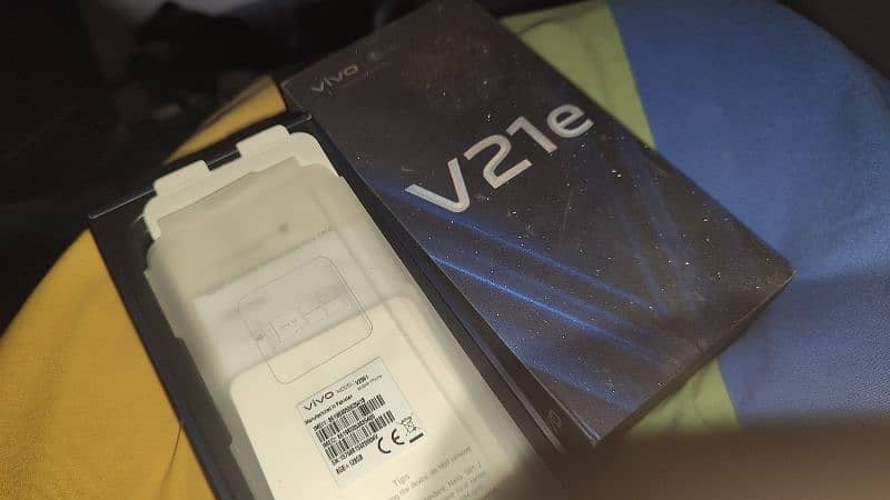 vivo v21 e 8/128GB 4