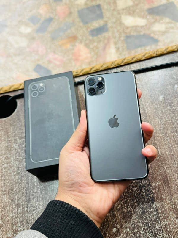 iphone 11 Pro Max Approved With Box Waterpack 6