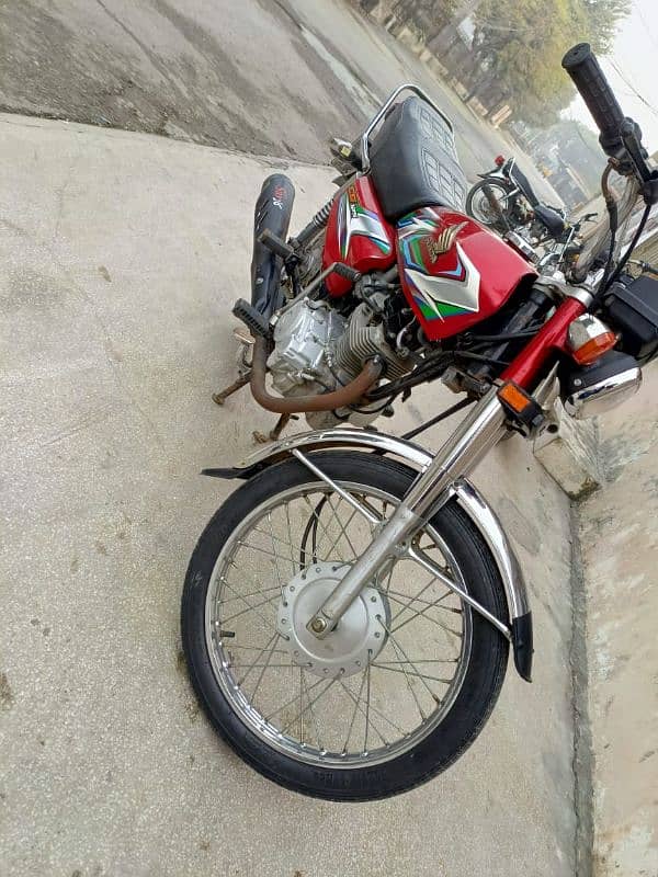 Honda 125 Model 2023 New Condition Home use All Punjab Number 2