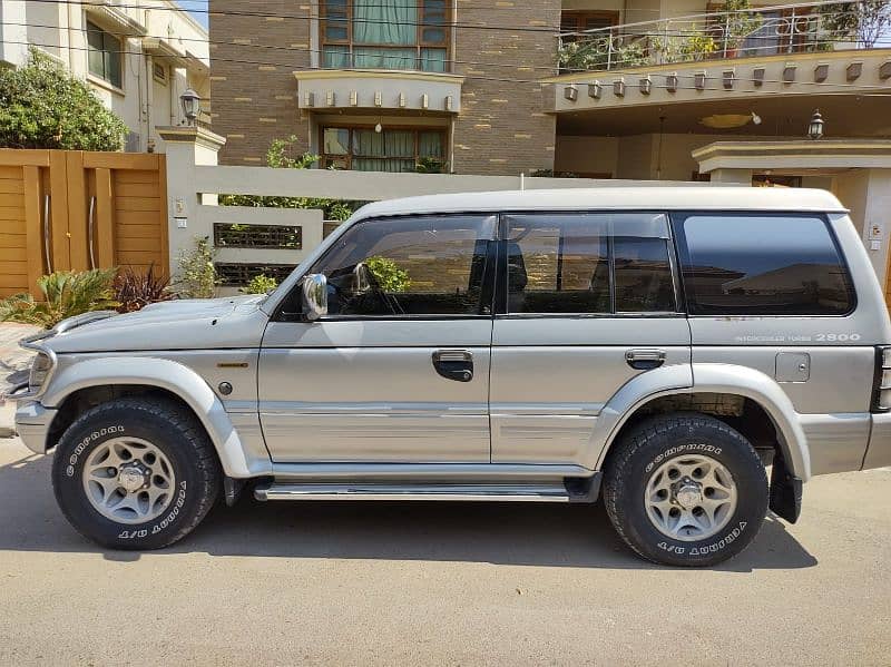 Mitsubishi Pajero Exceed 2.8L T 1994 2