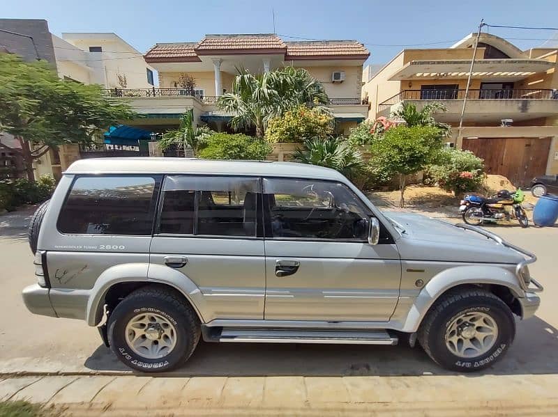 Mitsubishi Pajero Exceed 2.8L T 1994 3