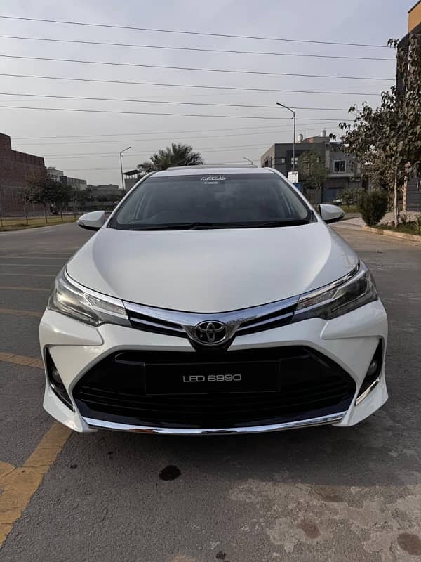 Toyota Altis Grande 2018 6