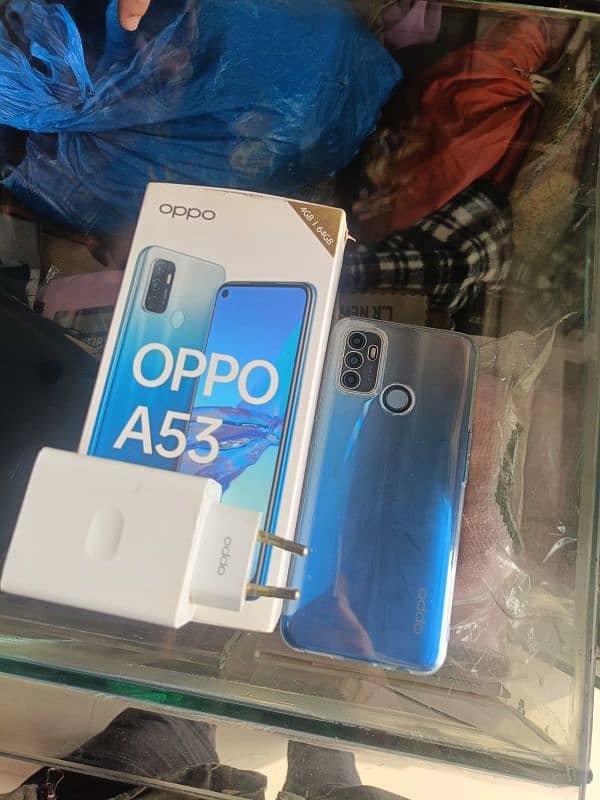 Oppo A53 box and charger  saht ha 2