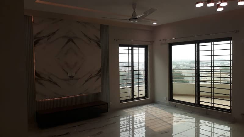 A Brand New Flat Of 10 Marla Available For Rent 2