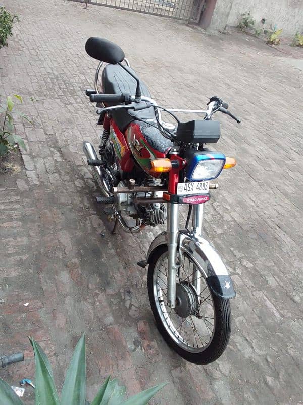 Roads piece  70cc 23/24  model like new 10