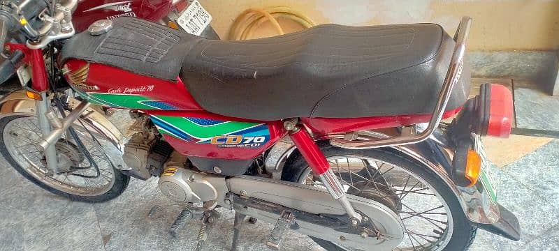 *HONDA CD70 2017 | 70cc BIKE | HONDA in LAHORE | CD70 2017* 3