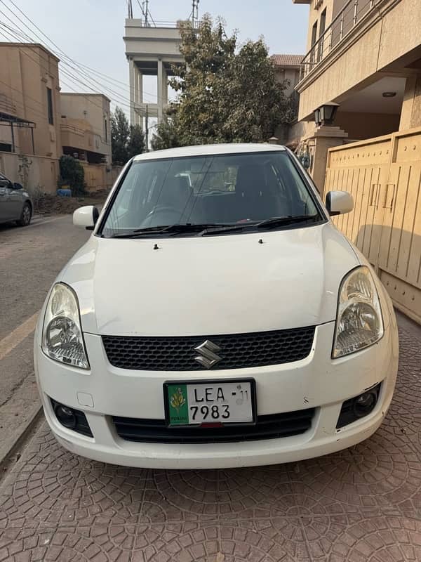 Suzuki Swift 2011 0