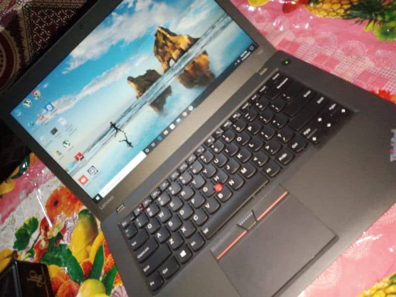 T460 windows good condition urgent for sale 1