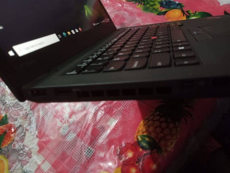 T460 windows good condition urgent for sale 5