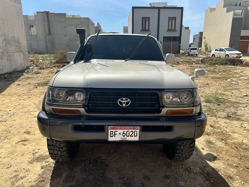 Toyota Land Cruiser 1992 12