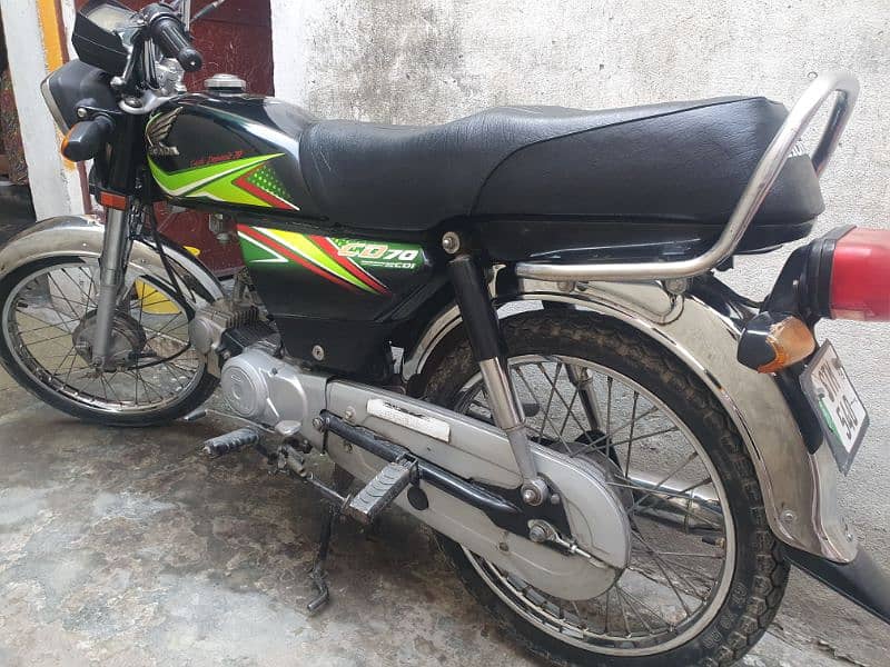 HONDA CD 70 1