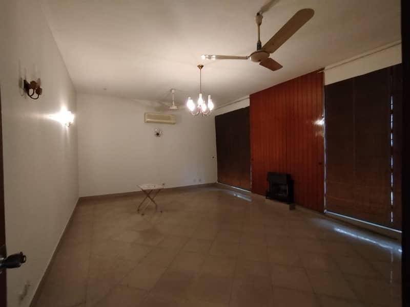 1 Kanal Full House Available For Rent In Main Cantt. 0