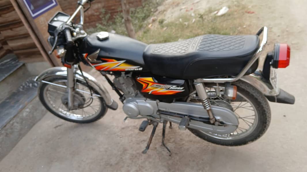 Honda CG 125 2021 0