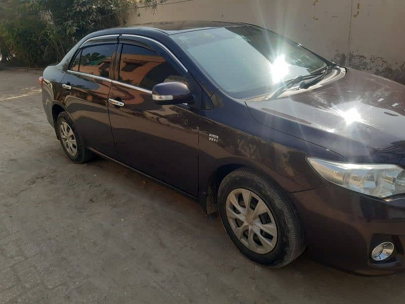 Toyota Corolla Altis 2013 excellent condition 7