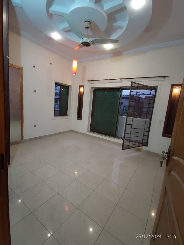 10 Marla Tile Floor House For Rent For Family Near Ucp And Abu Bakar Roundabout 2