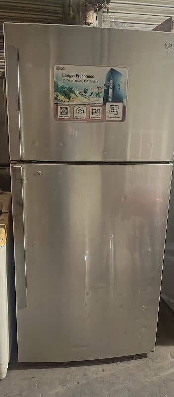 LG refrigerator 0