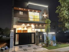 5 MARLA BEAUTIFUL BRAND NEW HOUSE IS AVAILABLE FOR SALE ON A TOP NOTCH LOCATION IN DHA PHASE 11 RAHBAR SECTOR 2 LAHORE