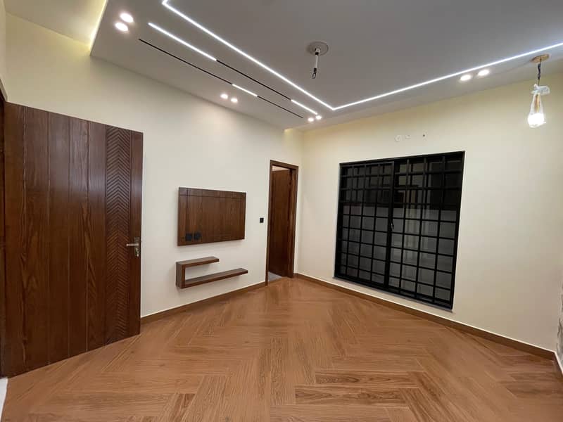 5 MARLA BEAUTIFUL BRAND NEW HOUSE IS AVAILABLE FOR SALE ON A TOP NOTCH LOCATION IN DHA PHASE 11 RAHBAR SECTOR 2 LAHORE 9