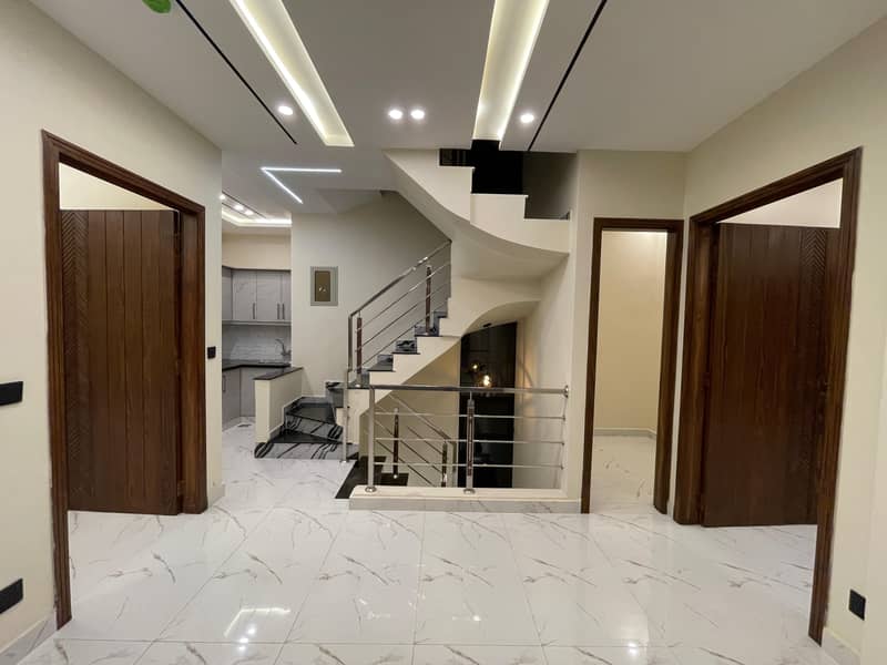 5 MARLA BEAUTIFUL BRAND NEW HOUSE IS AVAILABLE FOR SALE ON A TOP NOTCH LOCATION IN DHA PHASE 11 RAHBAR SECTOR 2 LAHORE 43