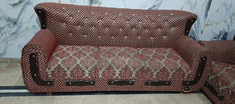 Elegant and Durable 2-Seater and 3-Seater Sofas for Sale 0