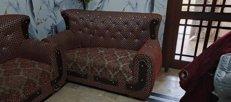 Elegant and Durable 2-Seater and 3-Seater Sofas for Sale 1