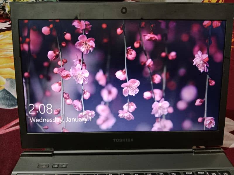 Toshiba laptop core i3 2