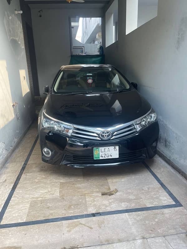 Toyota Corolla Altis 2015 1