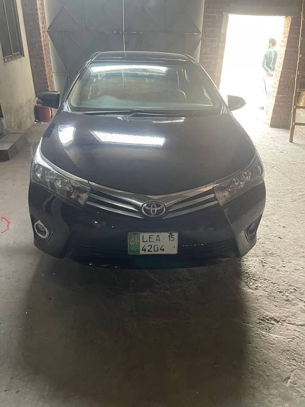 Toyota Corolla Altis 2015 10