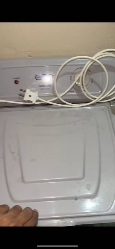 super asia washing dryer . excellent condition as brand new . 3