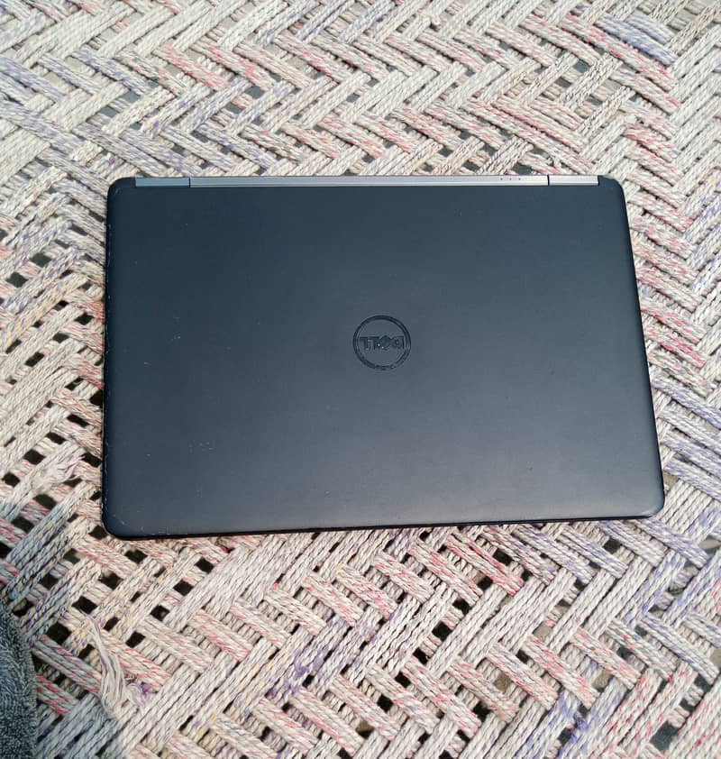 Dell Latitude E7540 Ultrabook 2Gb Nvidia beat gaming or graphics work 1