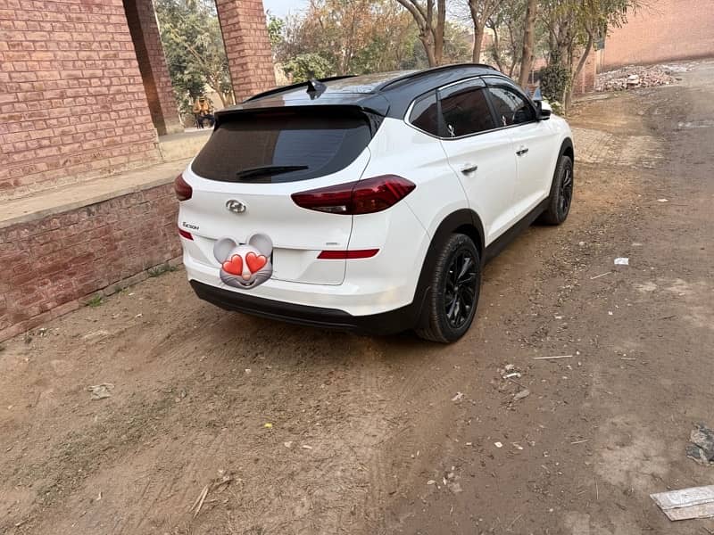 Hyundai Tucson 2022 NEW RIM TOTAL SCRATCH LESS CAR 1