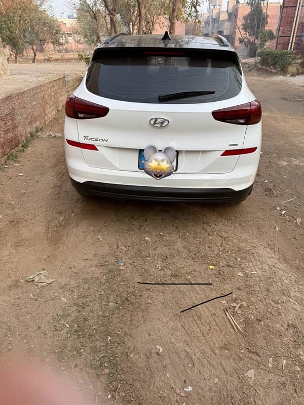 Hyundai Tucson 2022 NEW RIM TOTAL SCRATCH LESS CAR 2