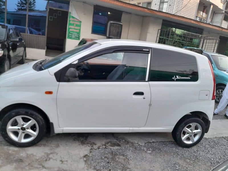 Daihatsu Mira 2008 1