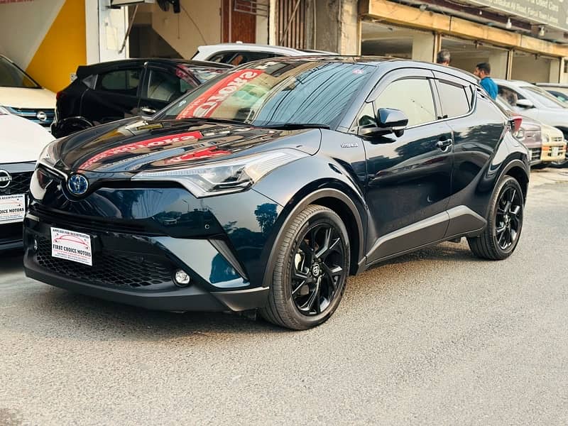 Toyota C-HR 2019 G Nero Package 4.5 GRADE 1