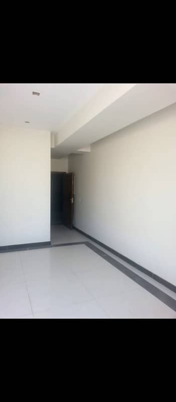 New Office Available On Rent At Main Bahadurabad 4