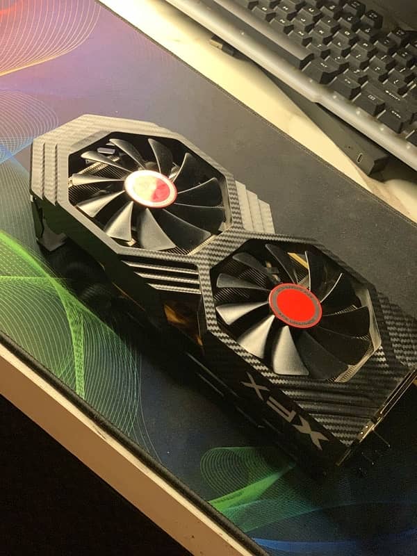 Rx 580 8gb sealed (not mined) (orignal)  Personally used 1