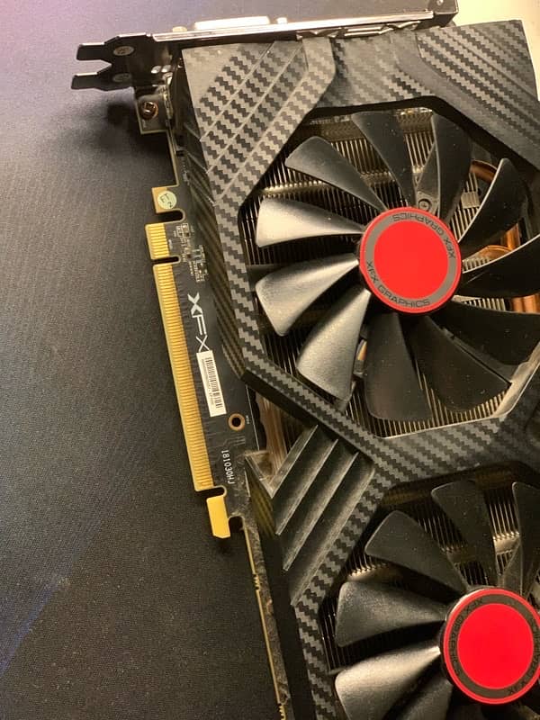 Rx 580 8gb sealed (not mined) (orignal)  Personally used 3