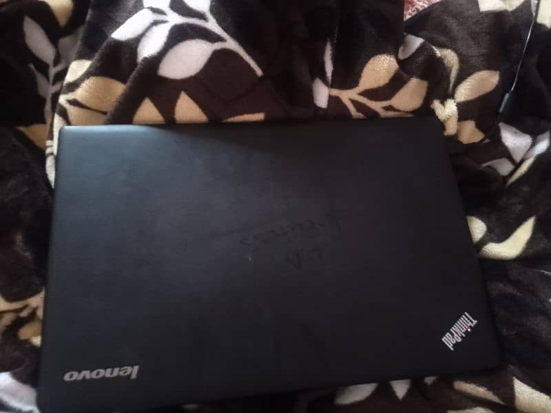 LENOVO  THINKPAD  4GB RAM CORE I5 4 GEN GIVE UR OFFER 5