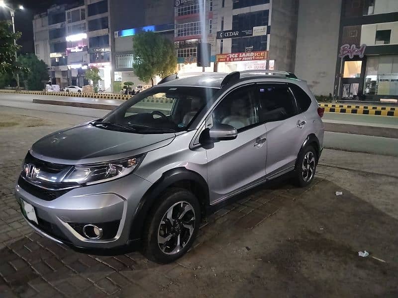 Honda BR-V 2017 10