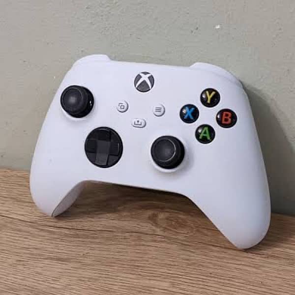 Original Xbox Series S Wireless Controller 1