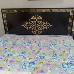 mint condition bed