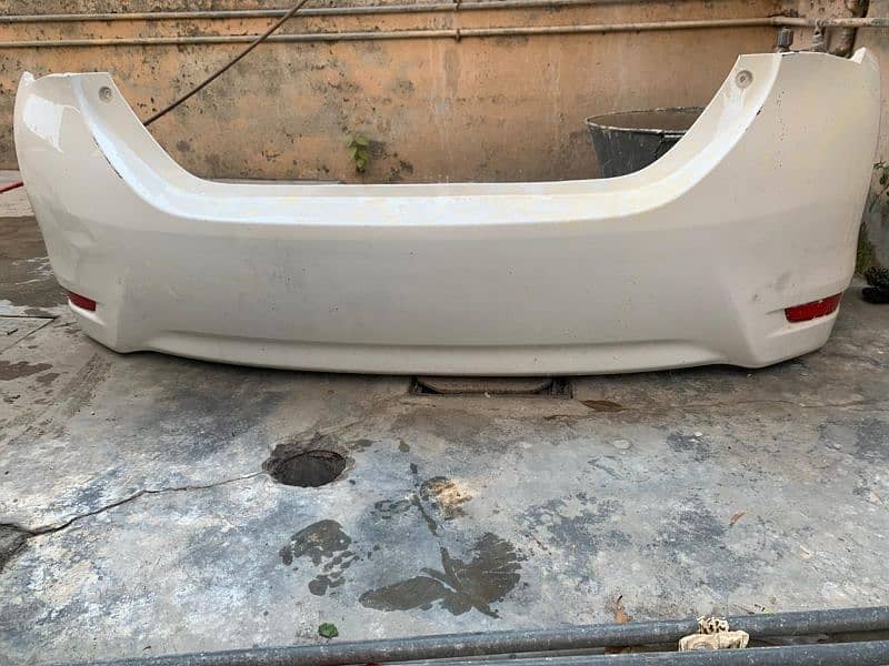 Toyota Altis 2019 grniune bumpers 0