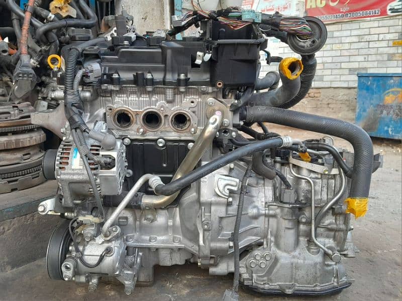 Toyota Passo 1kr model 2012 complete engine with transmission. 7