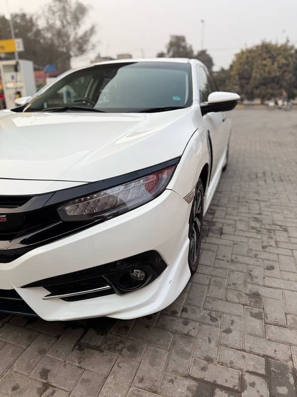 Honda Civic VTi Oriel Prosmatec 2019 3