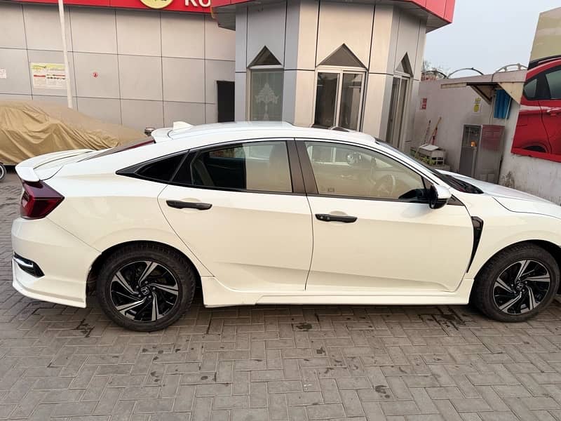 Honda Civic VTi Oriel Prosmatec 2019 5