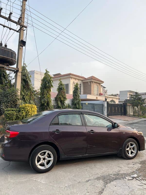 Toyota Corolla GLI 2013 3