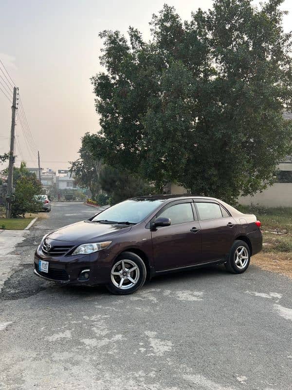 Toyota Corolla GLI 2013 6