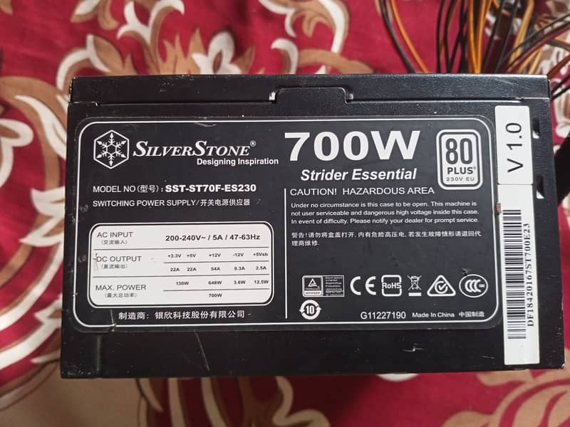 80 PLUS 230V EU 700W ATX power supply 0