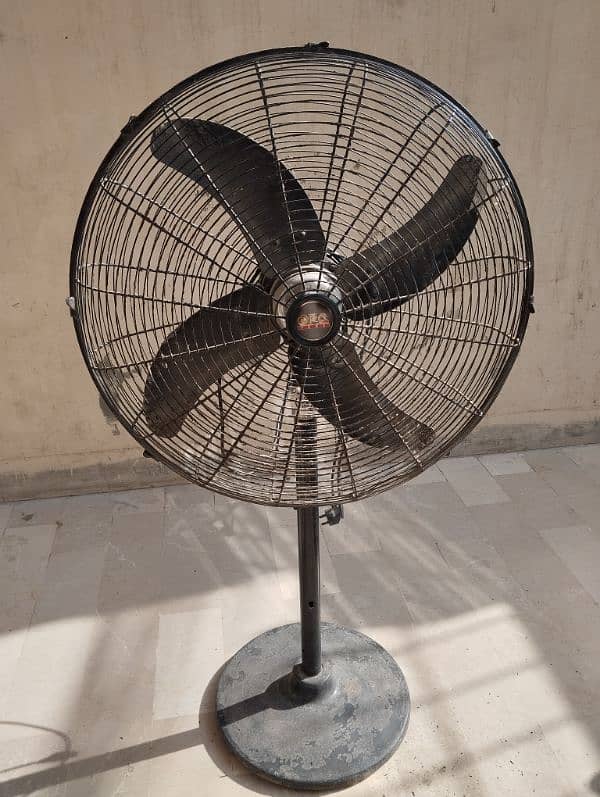 GFN PADESTAL FAN for sale 0